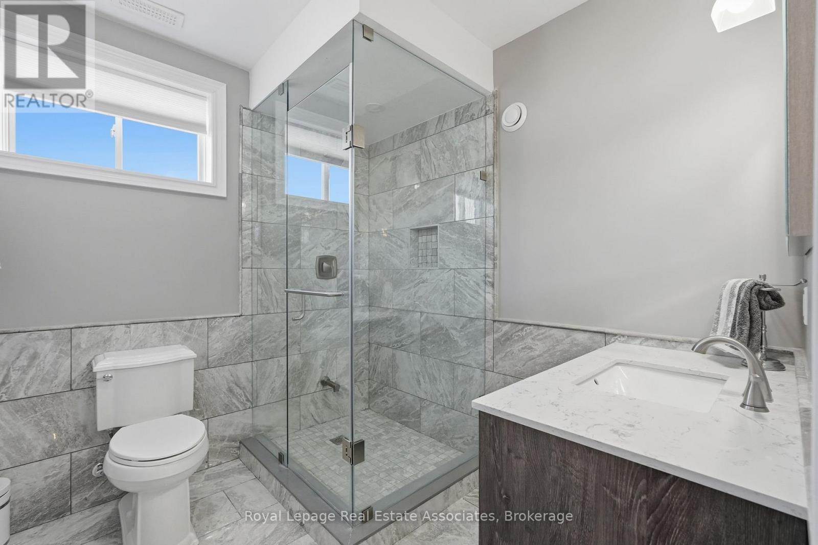 100 Chesswood Trail, Hamilton, Ontario  L8N 2Z7 - Photo 39 - X12799512