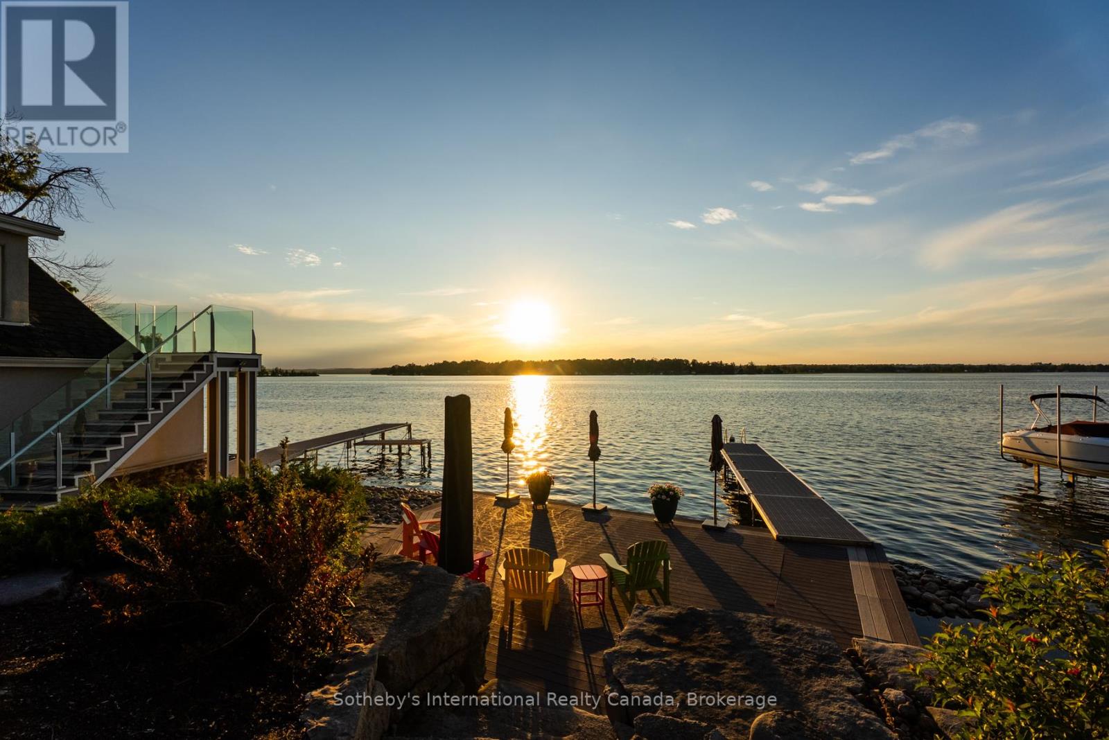 153 Creighton Street S, Ramara (Atherley), Ontario  L3V 6H7 - Photo 2 - S12801838