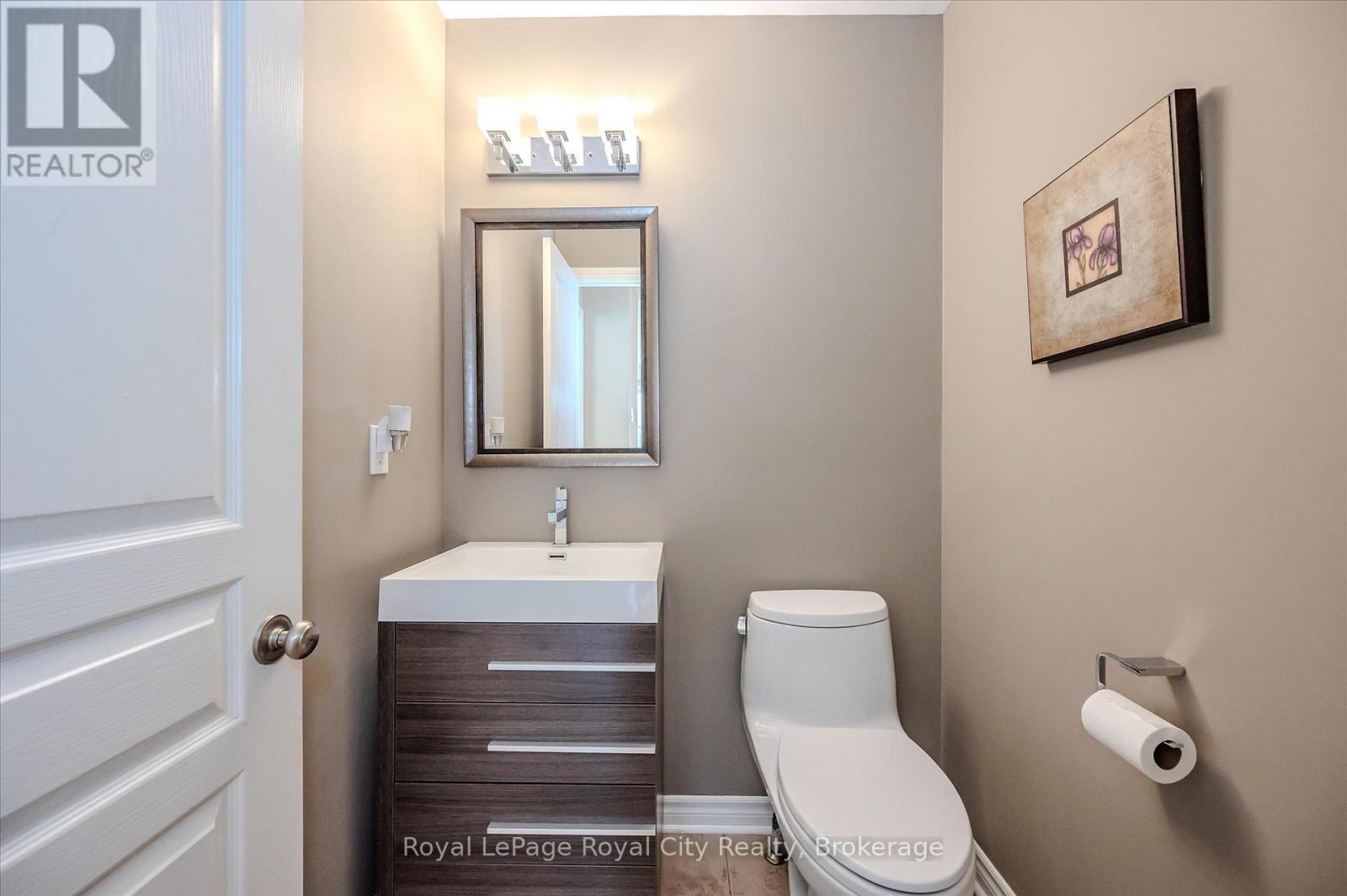 16 Hall Avenue, Guelph, Ontario  N1L 0B3 - Photo 15 - X12801596