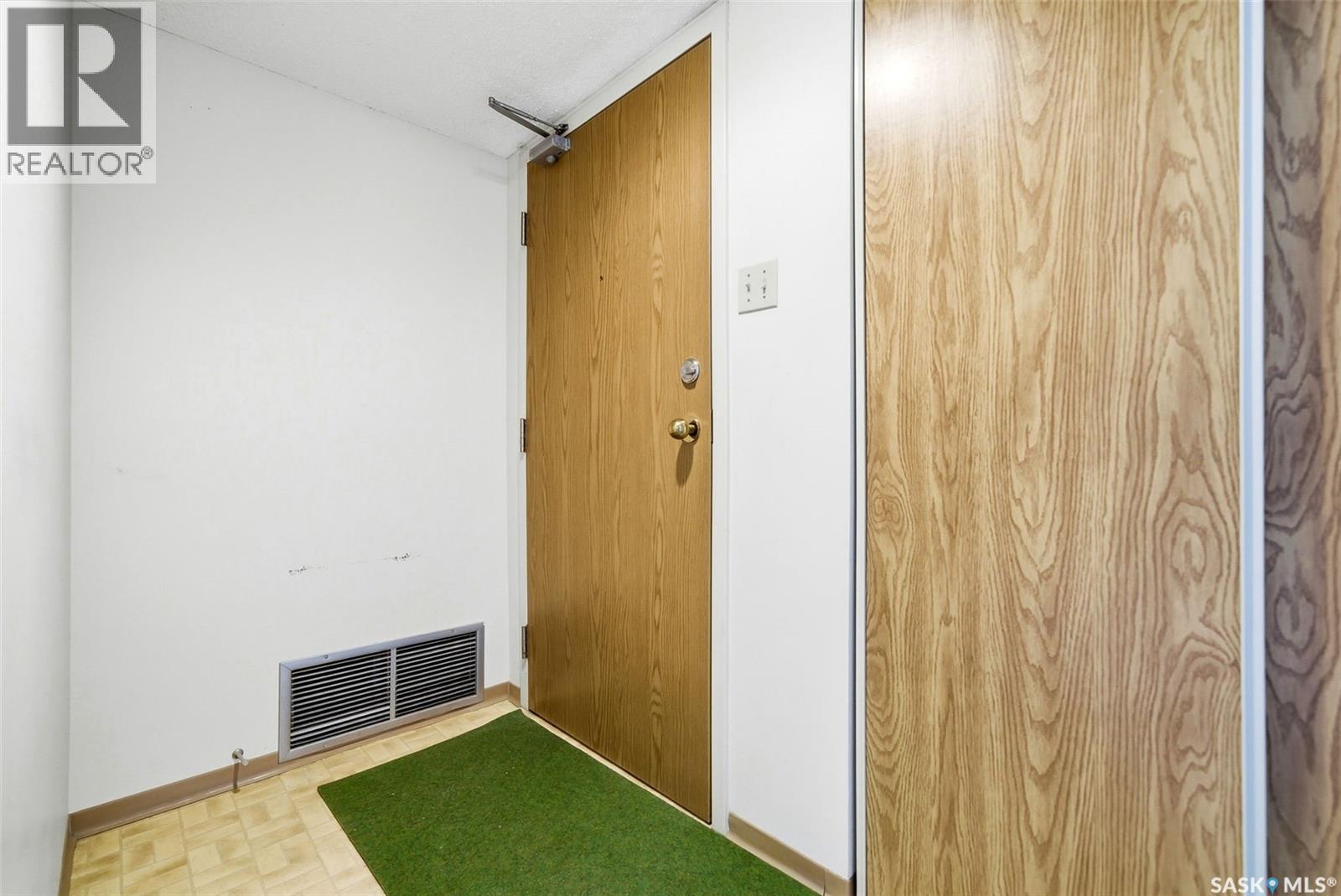 306 2237 Mcintyre Street, Regina, Saskatchewan  S4P 2S1 - Photo 4 - SK027394