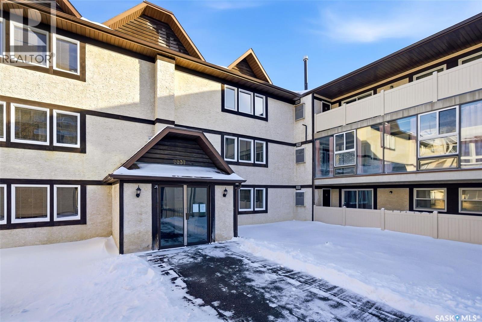 306 2237 Mcintyre Street, Regina, Saskatchewan  S4P 2S1 - Photo 3 - SK027394