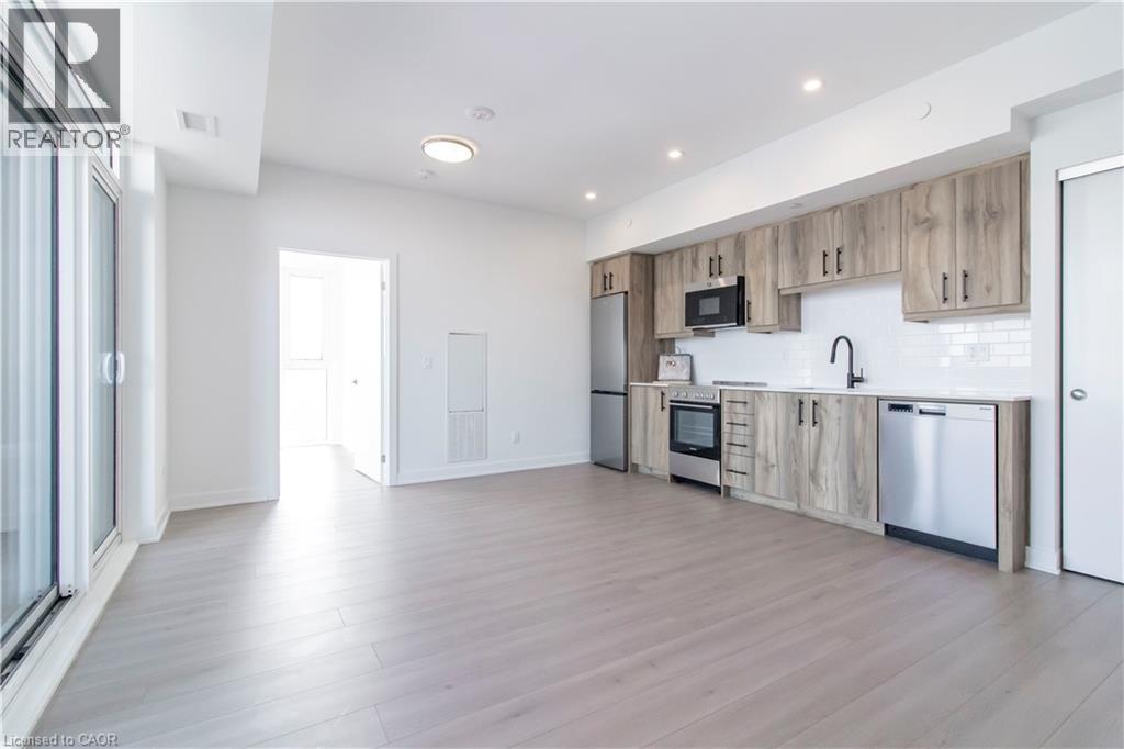 25 Wellington Street S Unit# 2112, Kitchener, Ontario  N2G 0G5 - Photo 3 - 40805953