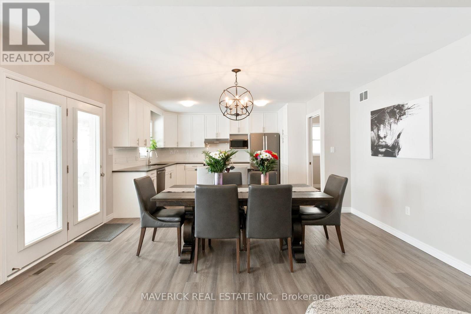 224 Snyders Avenue, Central Elgin, Ontario  N0L 1B0 - Photo 10 - X12801734