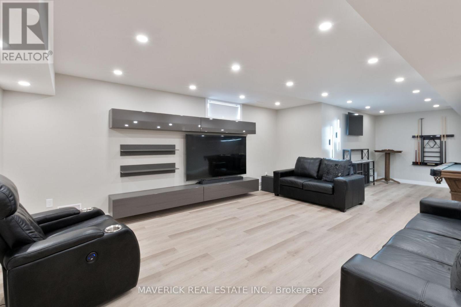 224 Snyders Avenue, Central Elgin, Ontario  N0L 1B0 - Photo 33 - X12801734