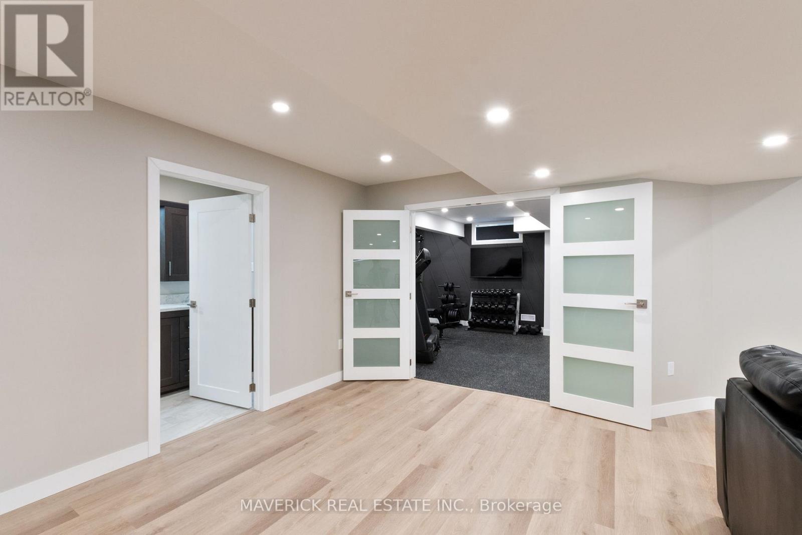 224 Snyders Avenue, Central Elgin, Ontario  N0L 1B0 - Photo 39 - X12801734