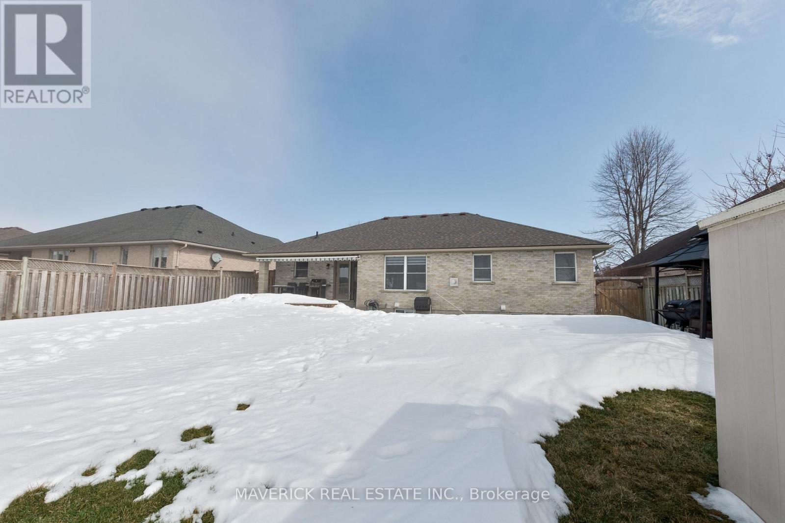 224 Snyders Avenue, Central Elgin, Ontario  N0L 1B0 - Photo 44 - X12801734