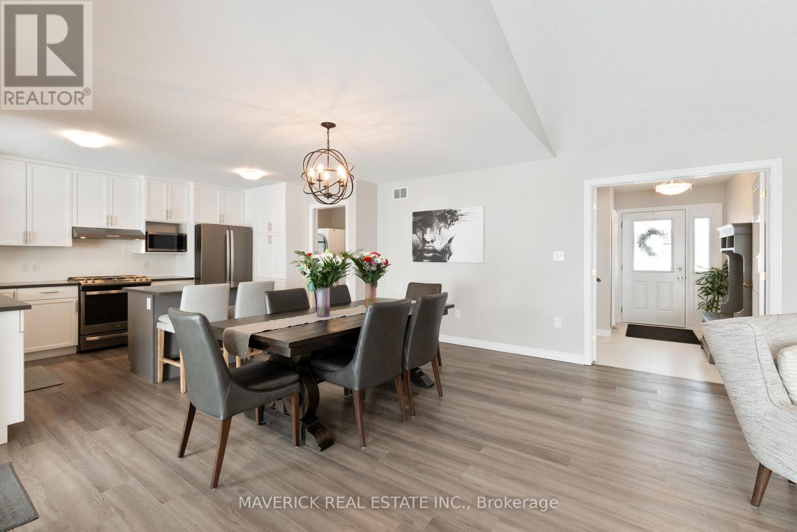 224 Snyders Avenue, Central Elgin, Ontario  N0L 1B0 - Photo 7 - X12801734