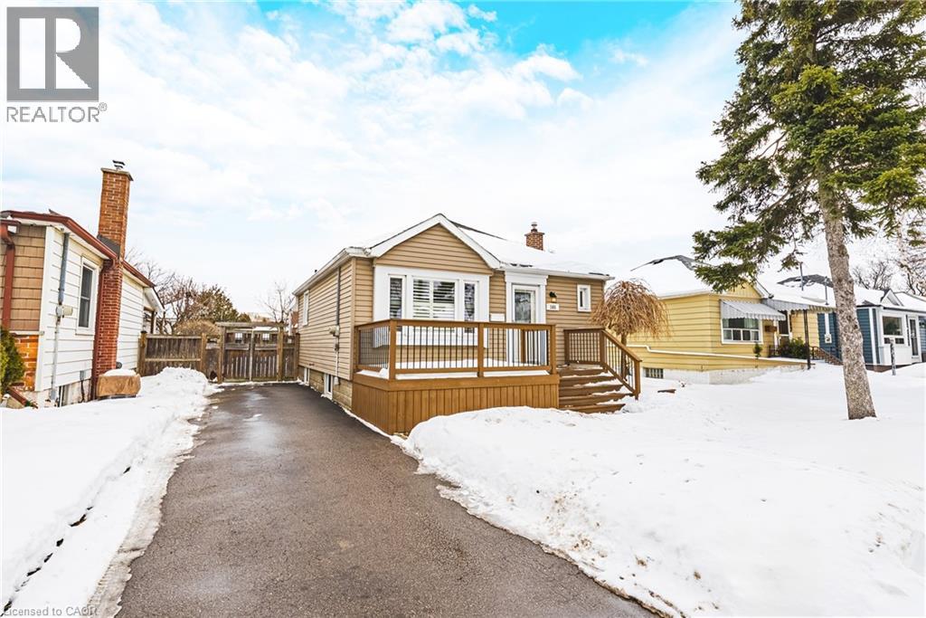 165 E 38th Street, Hamilton, Ontario  L8V 4E8 - Photo 1 - 40805965