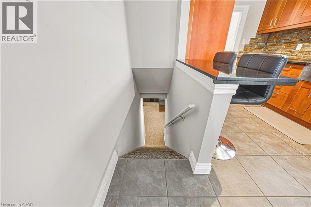 165 E 38th Street, Hamilton, Ontario  L8V 4E8 - Photo 18 - 40805965