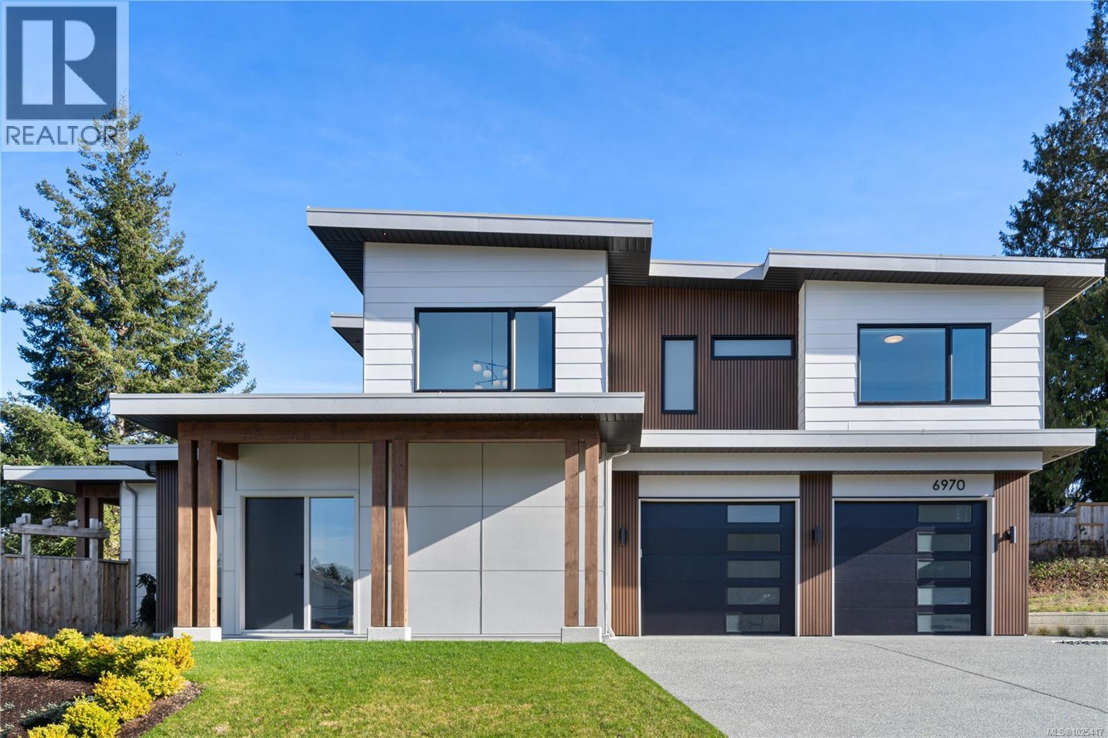 6970 Shale Rd, Lantzville, British Columbia