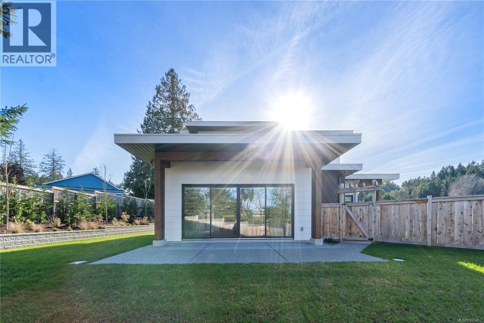 6970 Shale Rd, Lantzville, British Columbia  V0R 2H0 - Photo 45 - 1025417