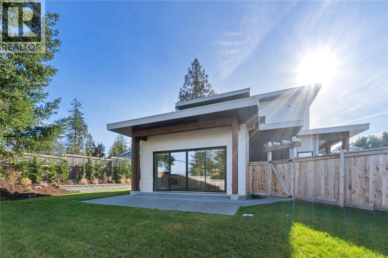 6970 Shale Rd, Lantzville, British Columbia  V0R 2H0 - Photo 47 - 1025417