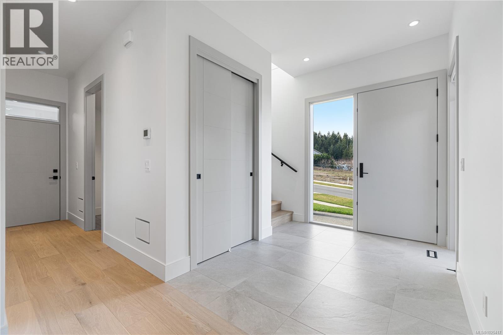 6970 Shale Rd, Lantzville, British Columbia  V0R 2H0 - Photo 5 - 1025417