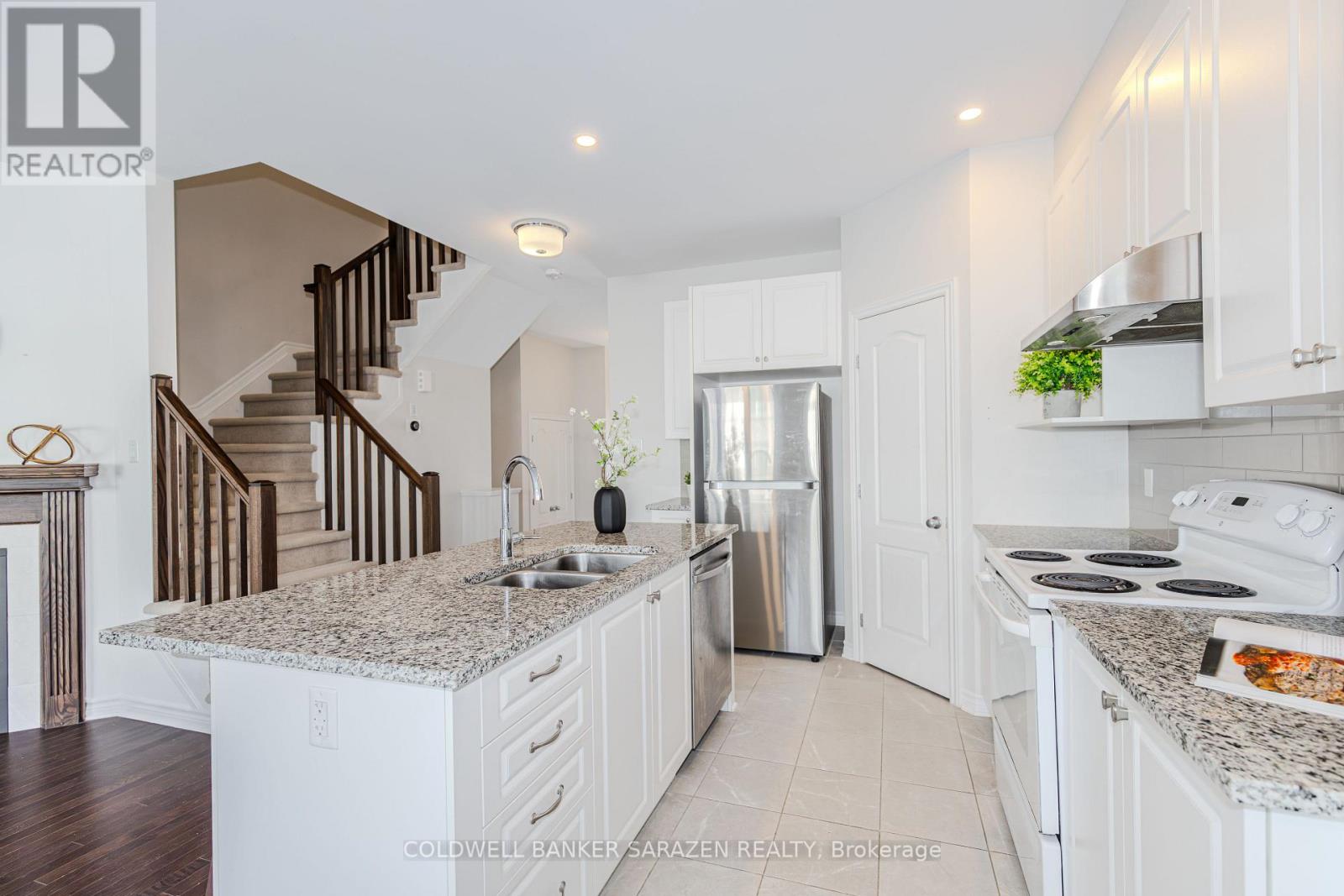 547 Jackdaw Avenue, Ottawa, Ontario  K2J 6M6 - Photo 12 - X12801544