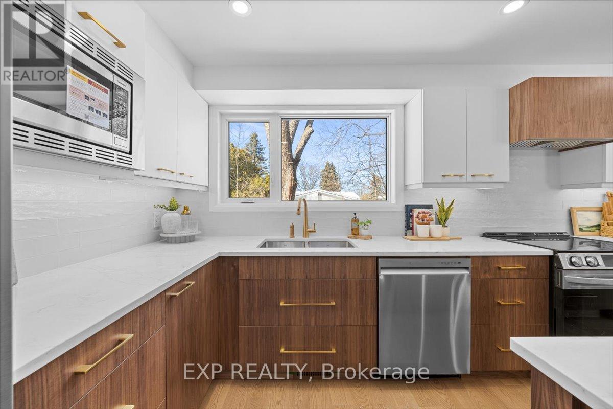 41 Qualicum Street, Ottawa, Ontario  K2H 7H3 - Photo 18 - X12801554