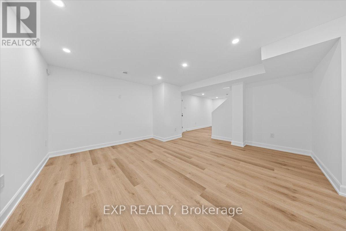 41 Qualicum Street, Ottawa, Ontario  K2H 7H3 - Photo 37 - X12801554