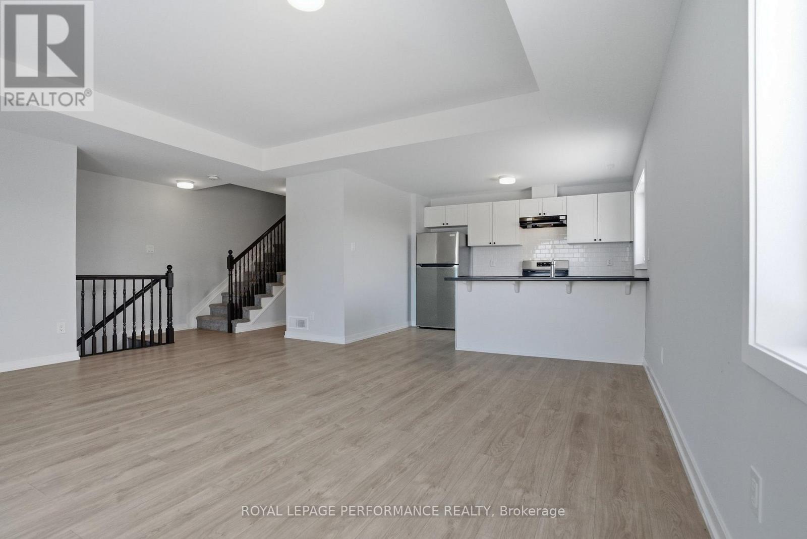 57 Dashing Private, Ottawa, Ontario  K4A 5S7 - Photo 12 - X12801618