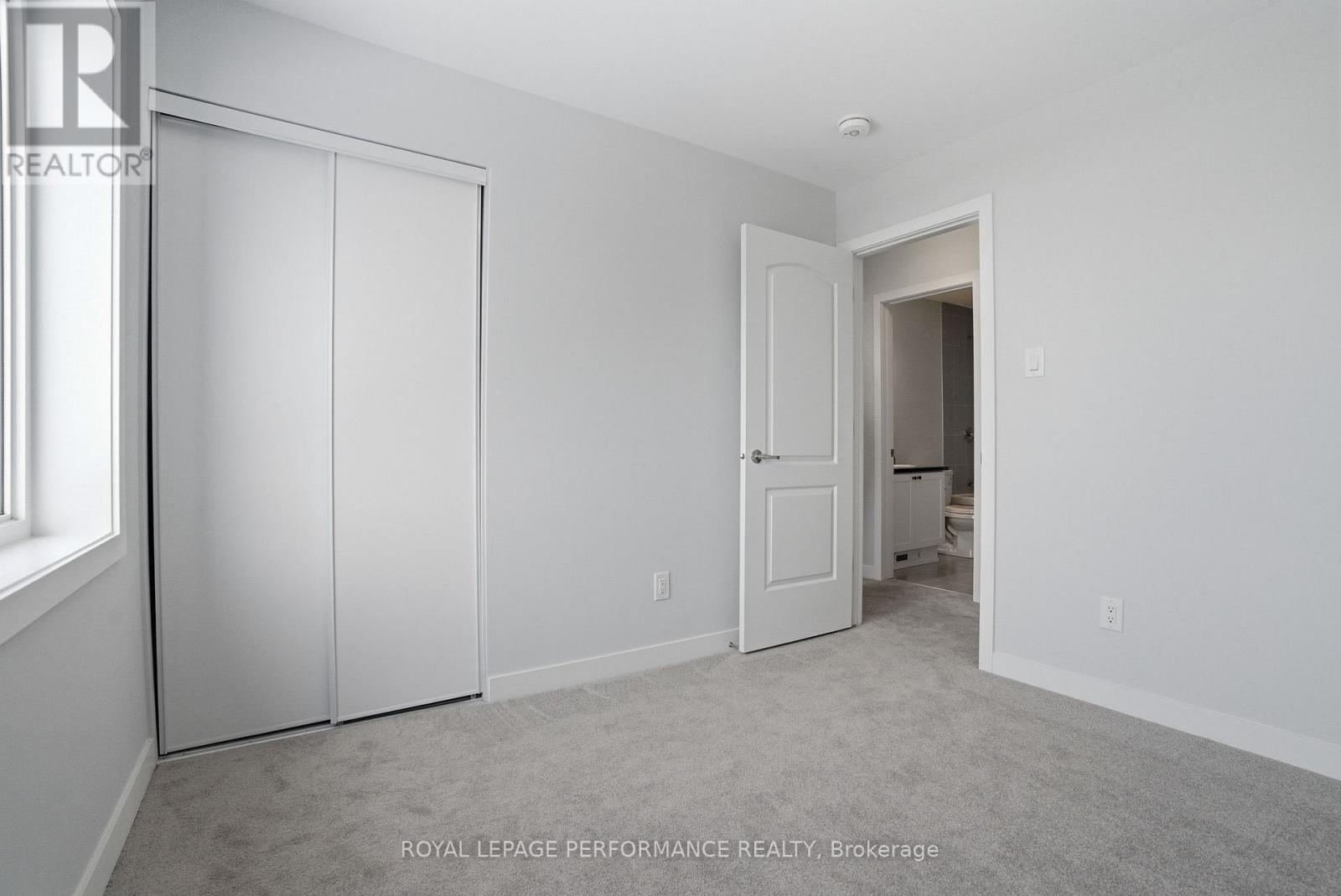 57 Dashing Private, Ottawa, Ontario  K4A 5S7 - Photo 17 - X12801618