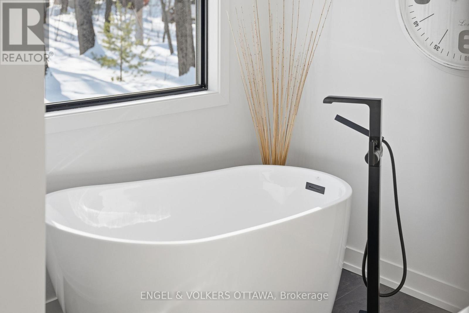 557 Bayview Drive, Ottawa, Ontario  K0A 3M0 - Photo 21 - X12801670