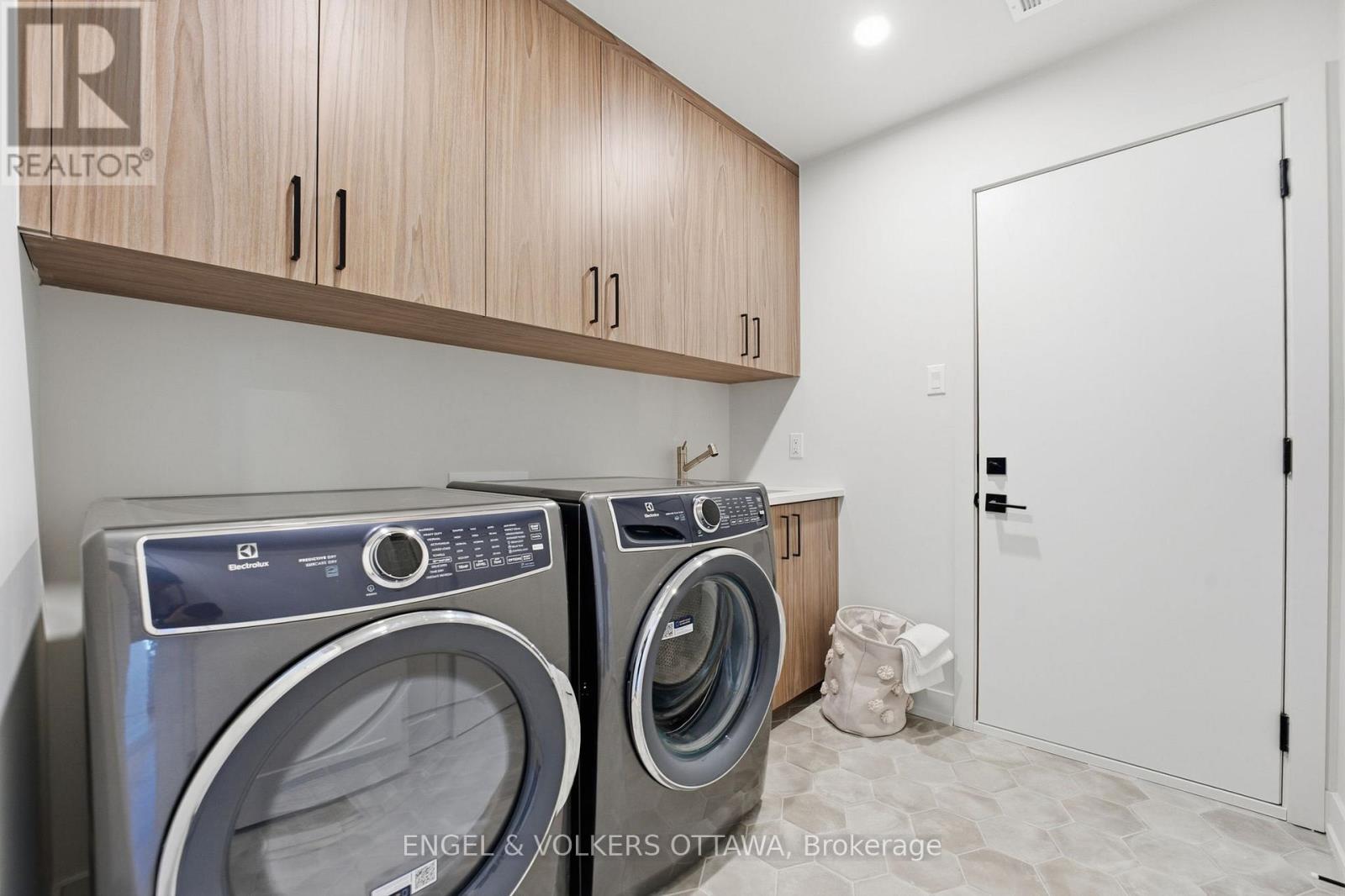 557 Bayview Drive, Ottawa, Ontario  K0A 3M0 - Photo 28 - X12801670