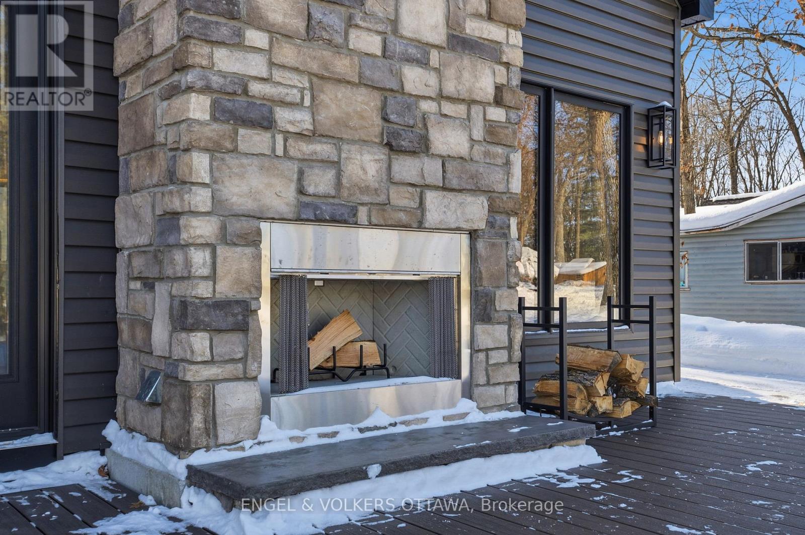 557 Bayview Drive, Ottawa, Ontario  K0A 3M0 - Photo 3 - X12801670