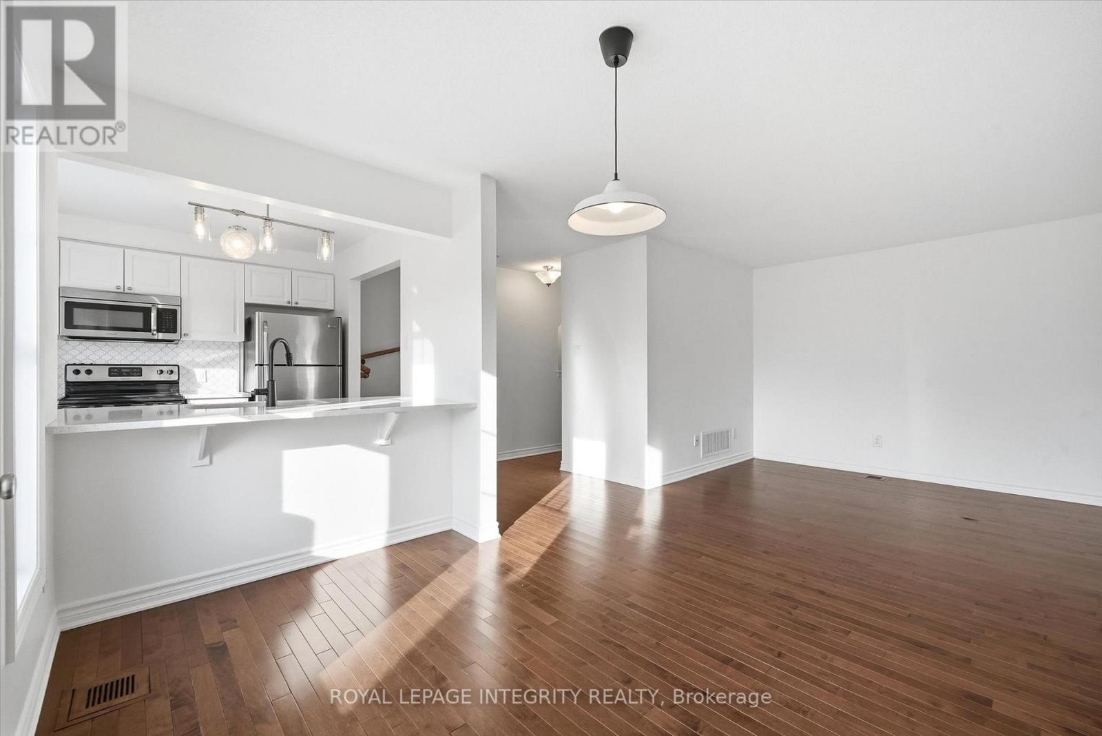 67 Luminescence Way, Ottawa, Ontario  K4A 0V9 - Photo 11 - X12801718