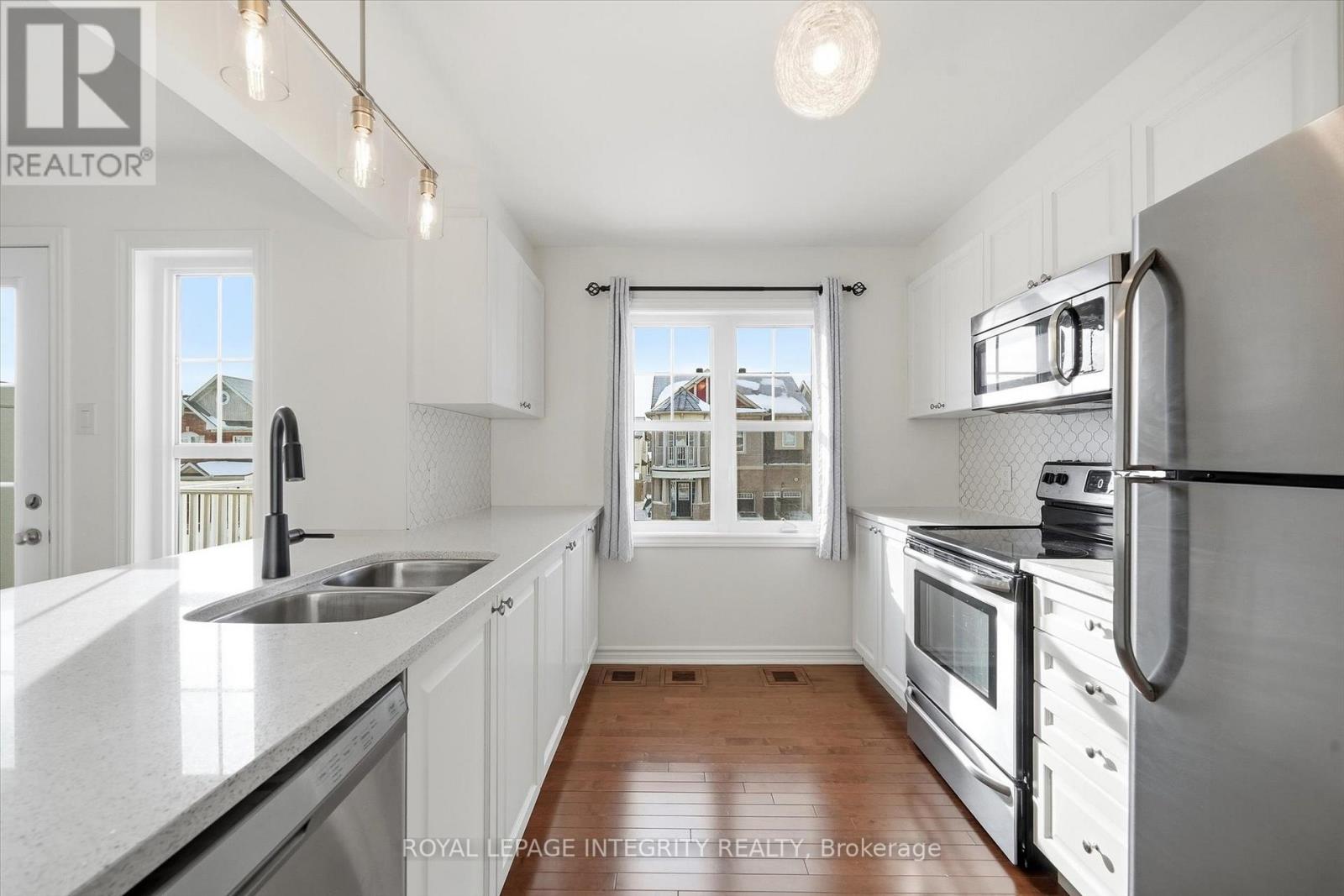 67 Luminescence Way, Ottawa, Ontario  K4A 0V9 - Photo 13 - X12801718