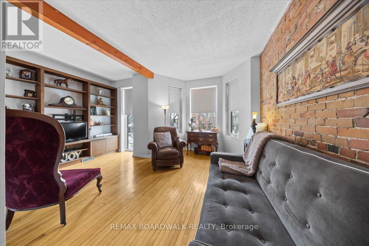 32 Waverley Street, Ottawa, Ontario  K2P 0T9 - Photo 29 - X12801728