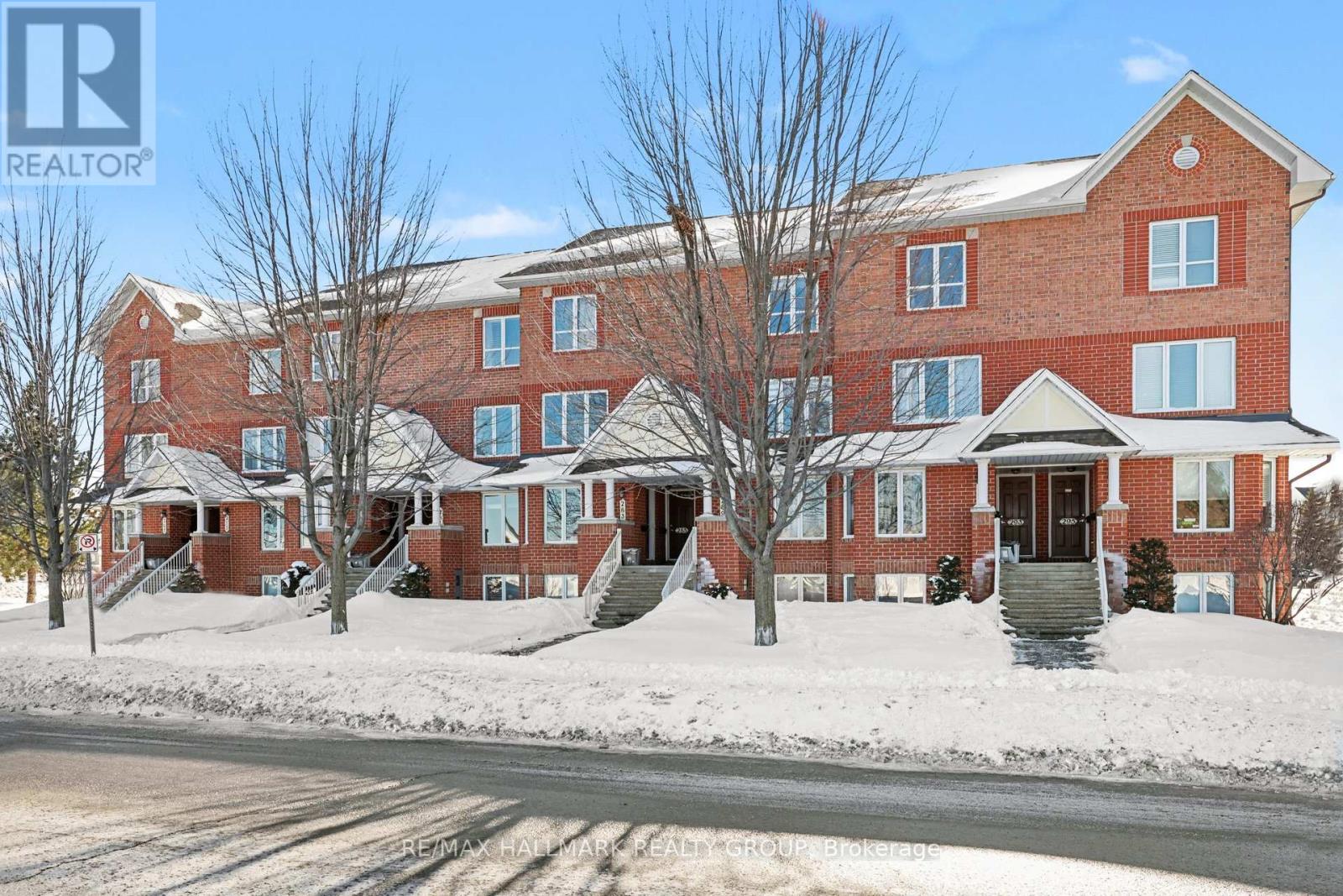 275 Aquaview Drive, Ottawa, Ontario  K4A 0B5 - Photo 1 - X12801758