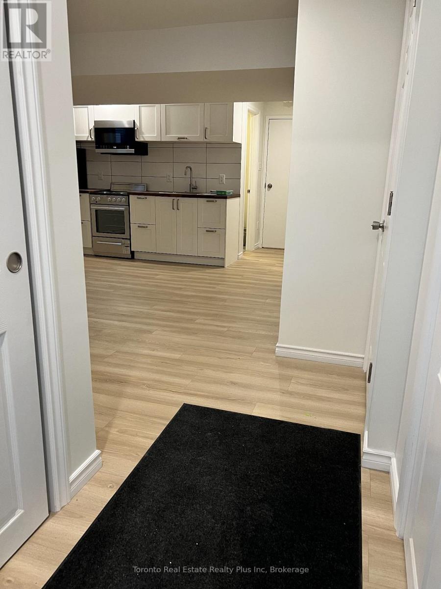 19 Breesegarden Lane, Guelph, Ontario  N1E 7H1 - Photo 2 - X12740670