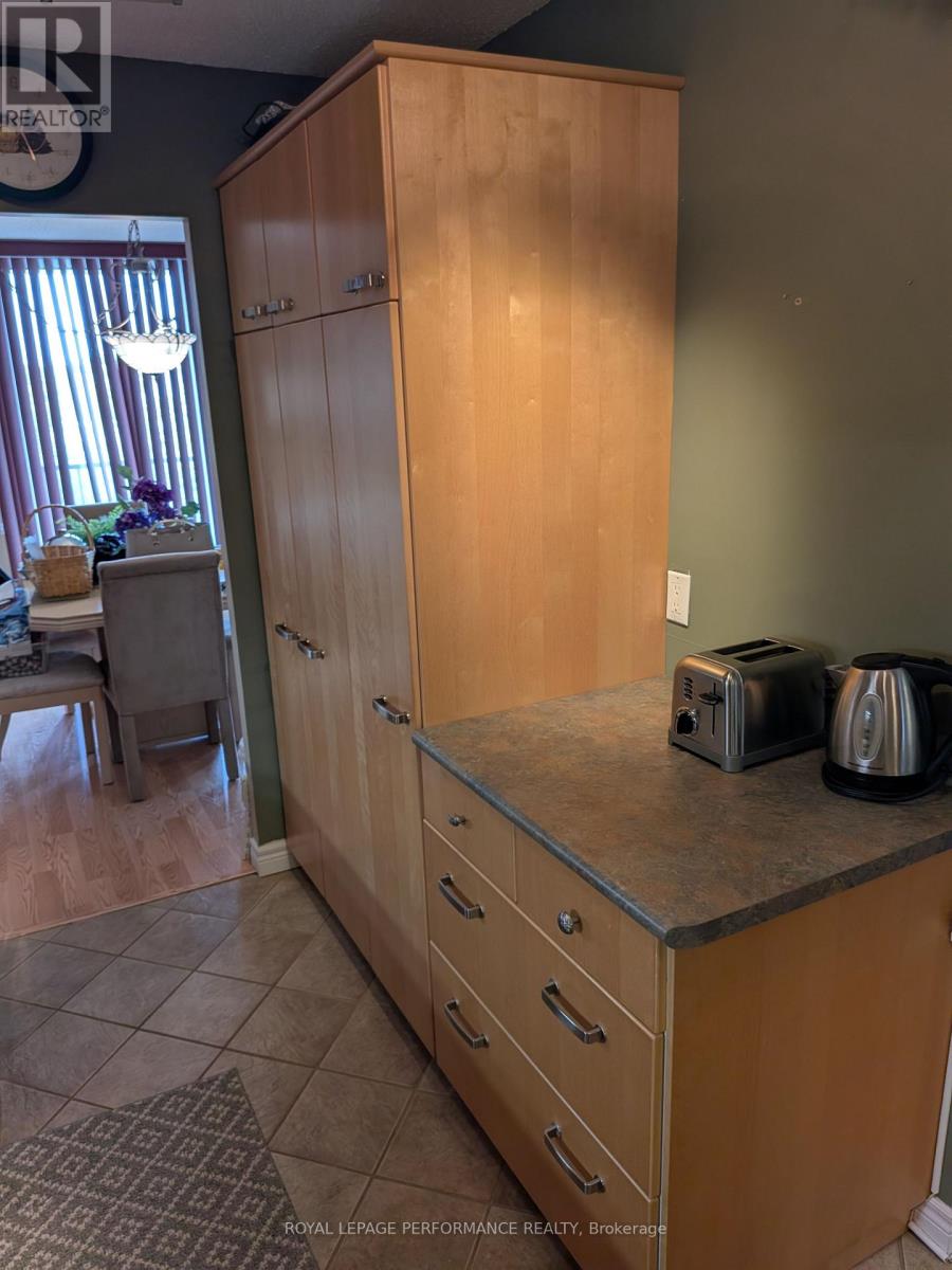 309 - 665 Bathgate Drive, Ottawa, Ontario  K1K 3Y4 - Photo 13 - X12796400