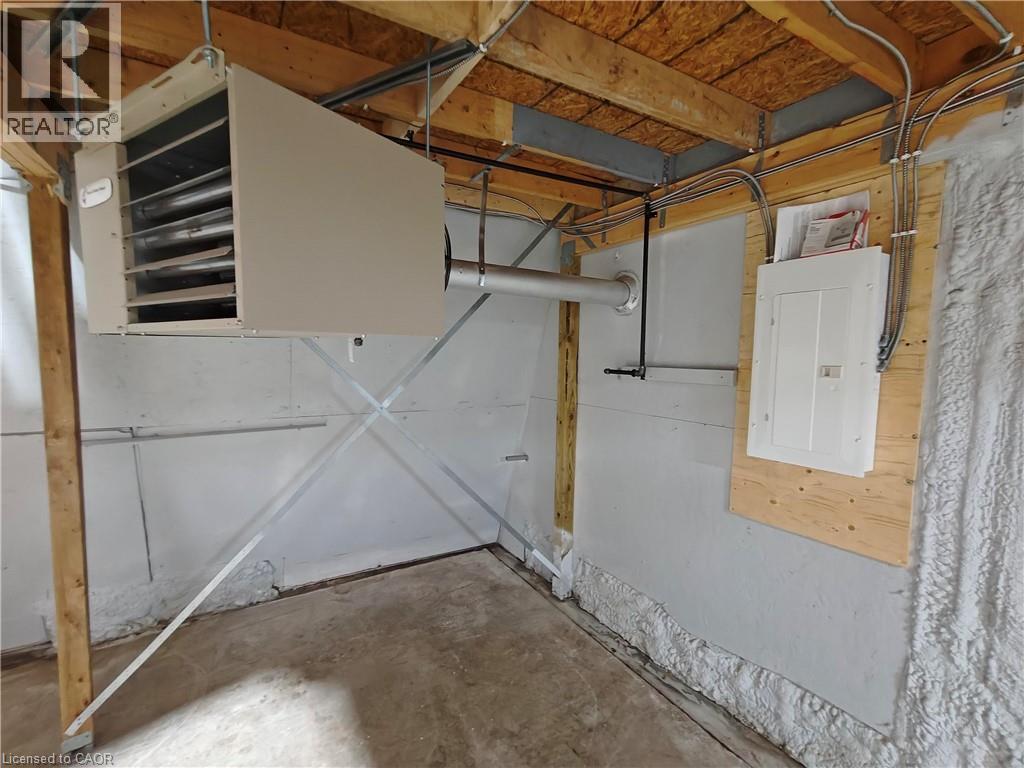 601 Lancaster Street Unit# Quonset, Kitchener, Ontario  N2K 1M5 - Photo 6 - 40806188