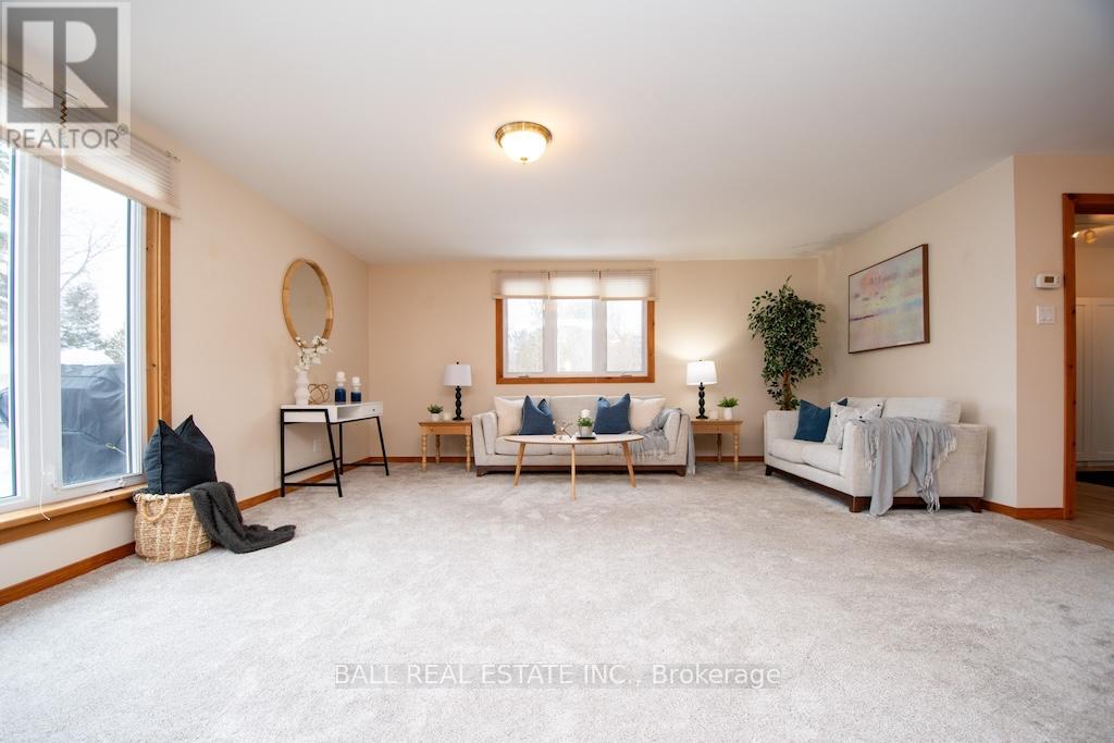 689 North Shore Drive E, Otonabee-South Monaghan, Ontario  K0L 1B0 - Photo 10 - X12801710