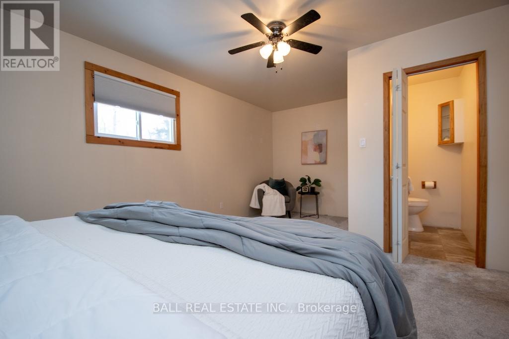 689 North Shore Drive E, Otonabee-South Monaghan, Ontario  K0L 1B0 - Photo 33 - X12801710