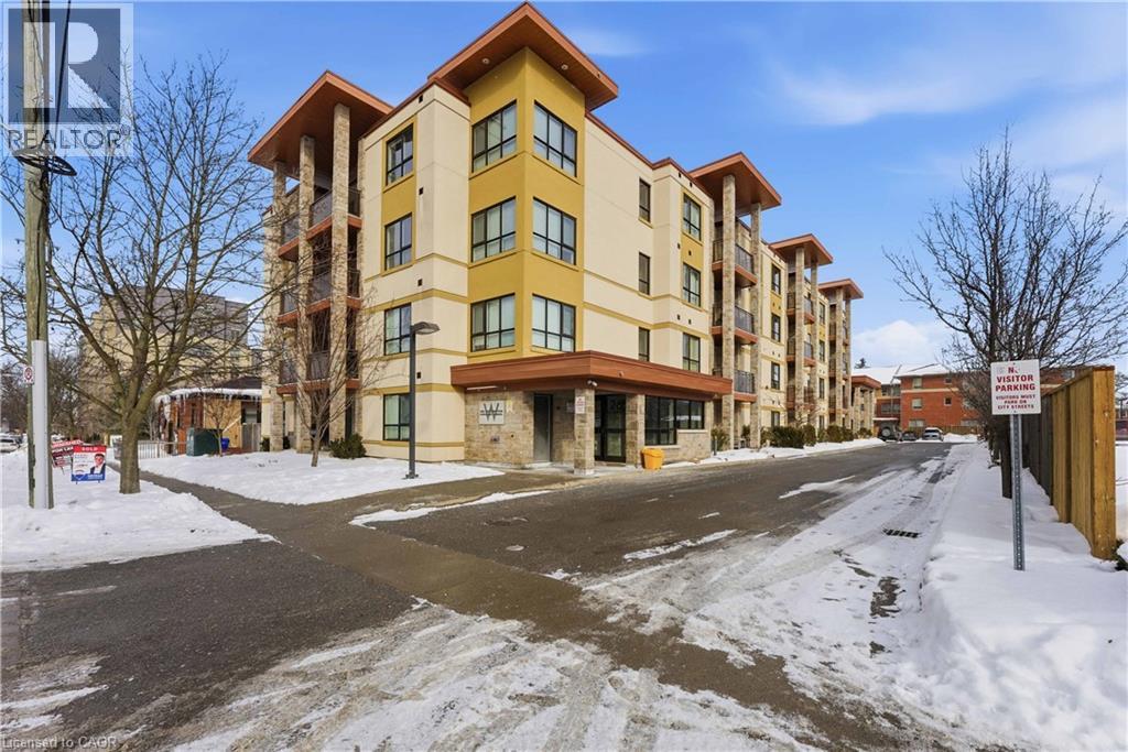 26 Wellington Street Unit# 404, St. Catharines, Ontario  L2R 6Y8 - Photo 1 - 40806244