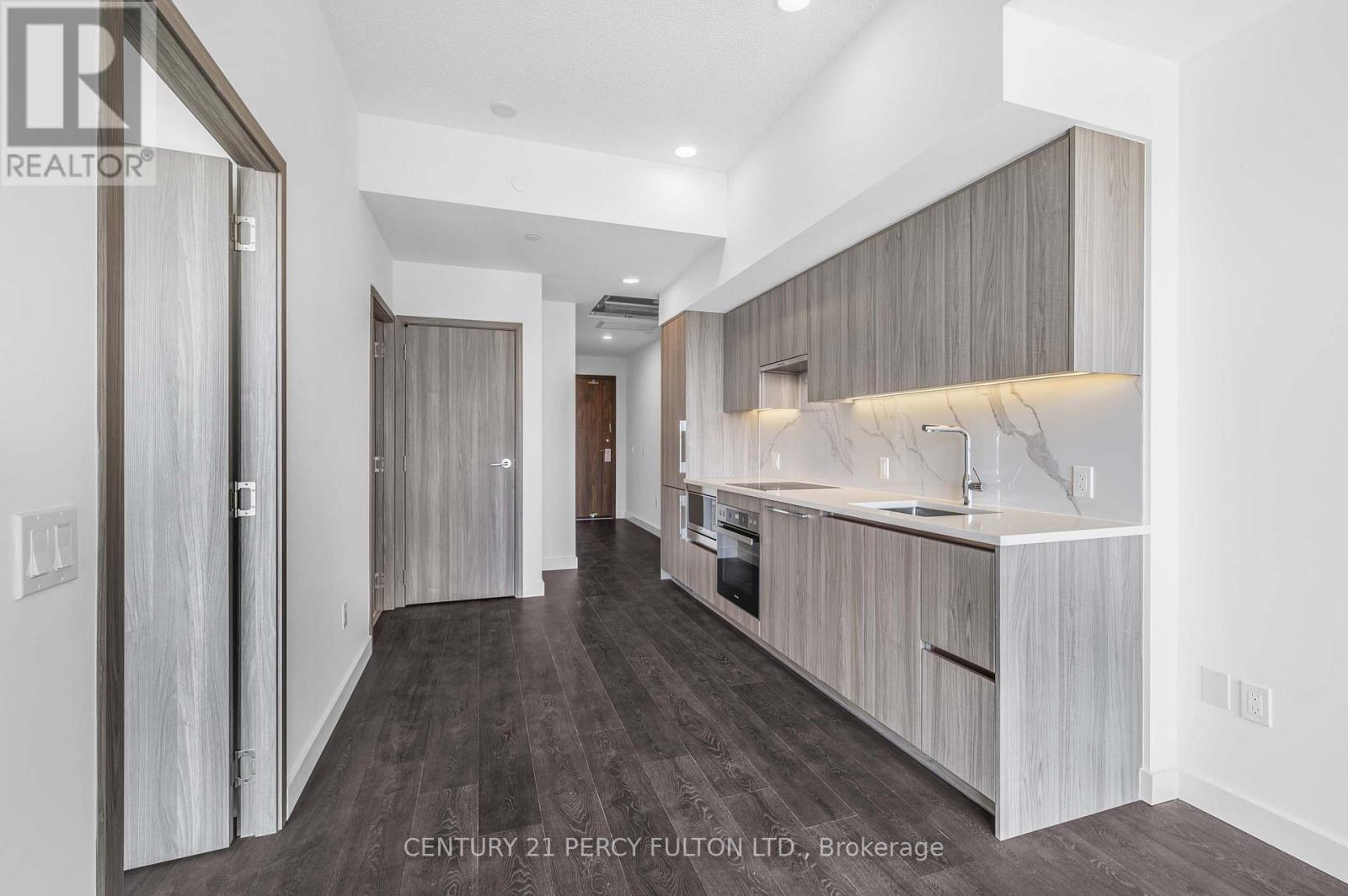 5107 - 3 Concord Cityplace Way, Toronto, Ontario  M5V 3M5 - Photo 11 - C12801586