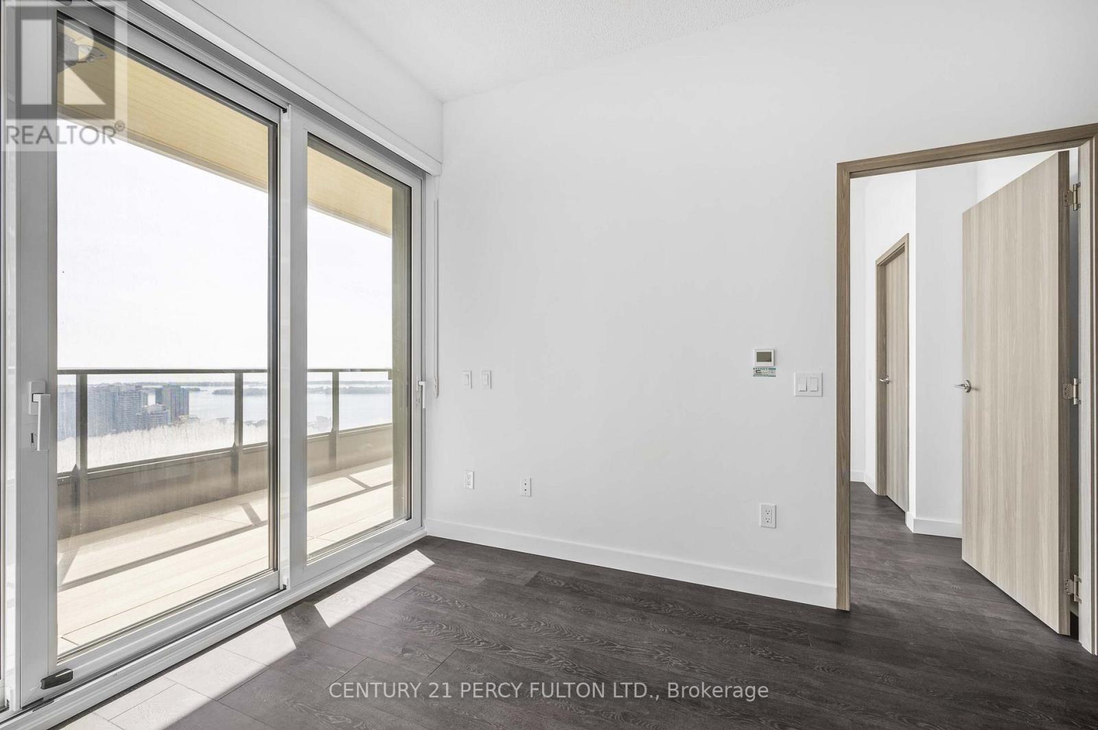 5107 - 3 Concord Cityplace Way, Toronto, Ontario  M5V 3M5 - Photo 6 - C12801586