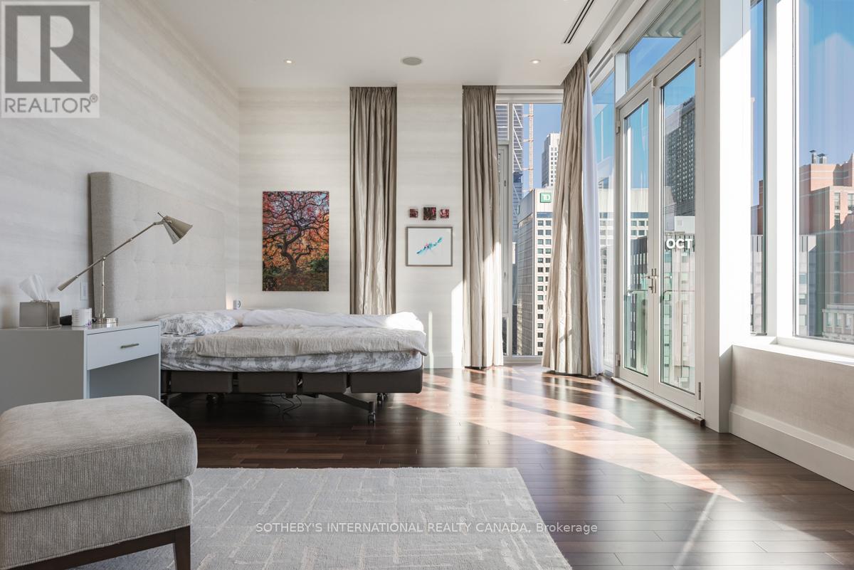 1201 - 155 Cumberland Street, Toronto, Ontario  M5R 1A2 - Photo 26 - C12801652