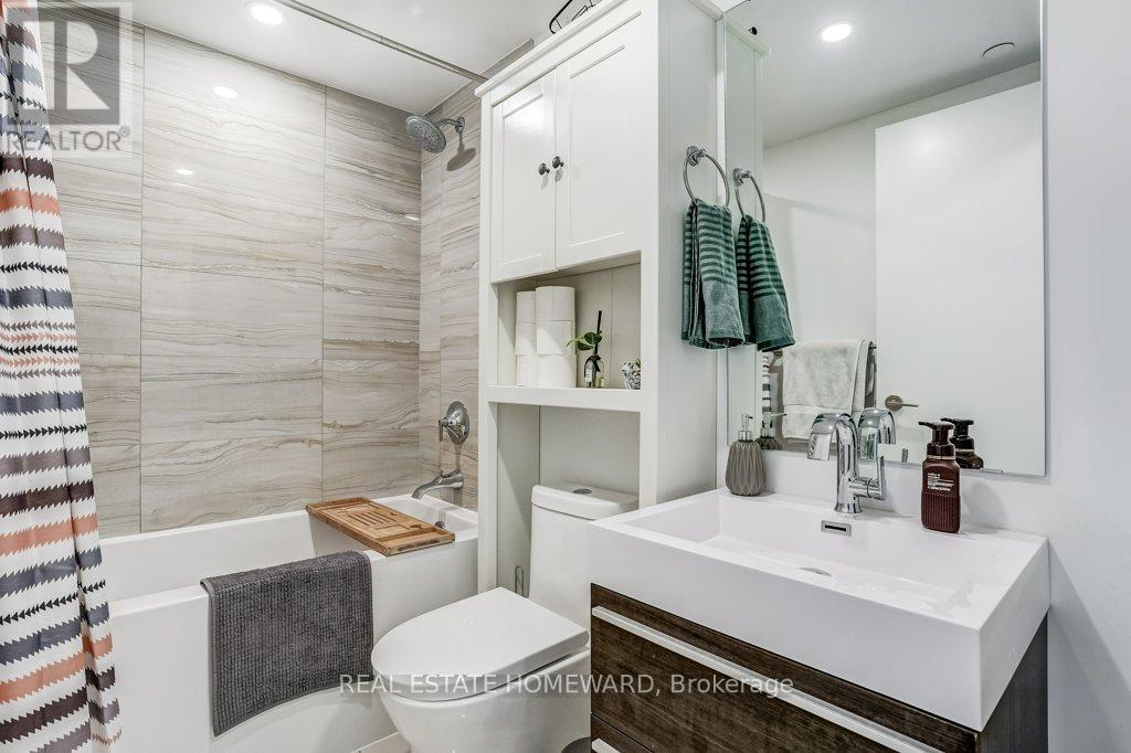 3504 - 39 Roehampton Avenue E, Toronto, Ontario  M4P 1P9 - Photo 12 - C12801682