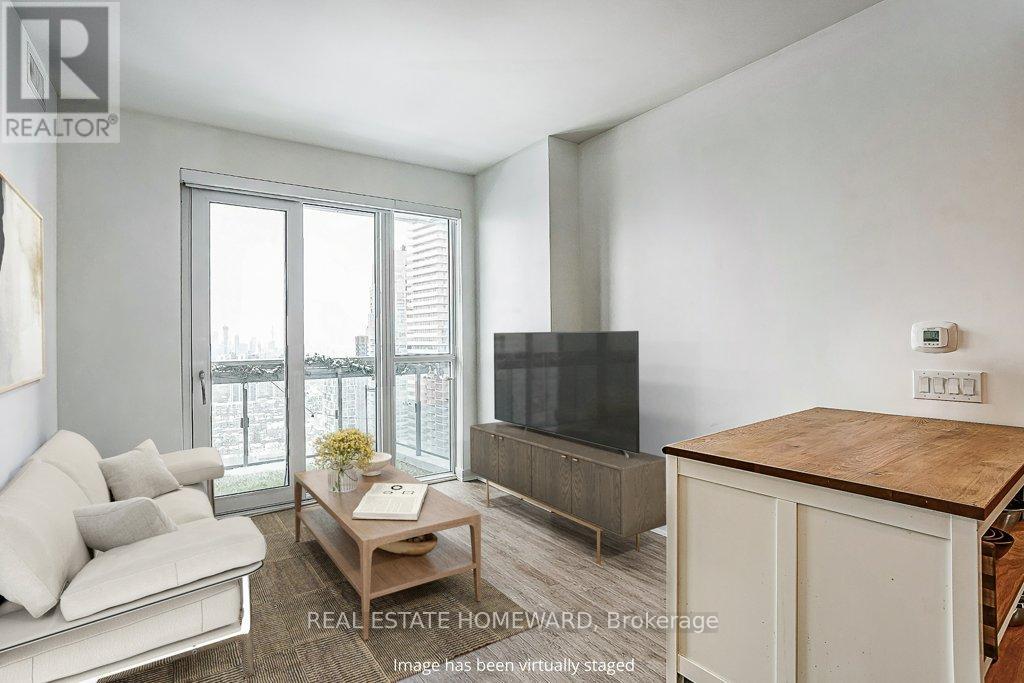 3504 - 39 Roehampton Avenue E, Toronto, Ontario  M4P 1P9 - Photo 13 - C12801682