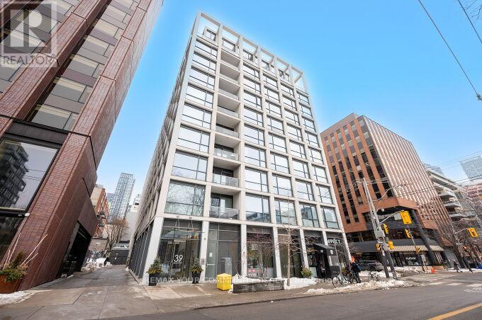 PH11 - 39 BRANT STREET, Toronto, Ontario