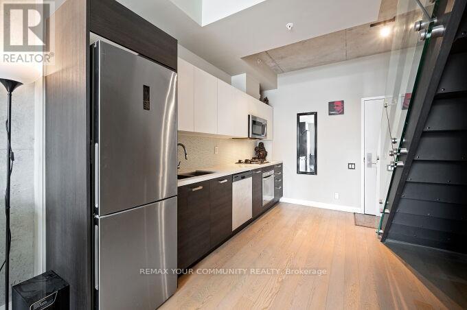 Ph11 - 39 Brant Street, Toronto, Ontario  M5V 0M8 - Photo 15 - C12801754