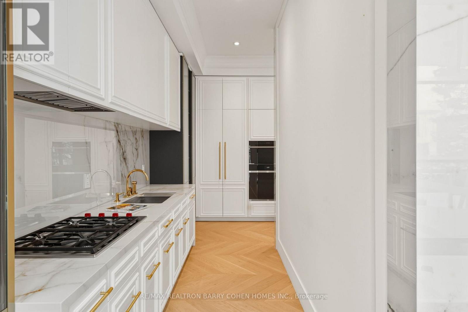 106 Yorkminster Road, Toronto, Ontario  M2P 1M6 - Photo 11 - C12801790