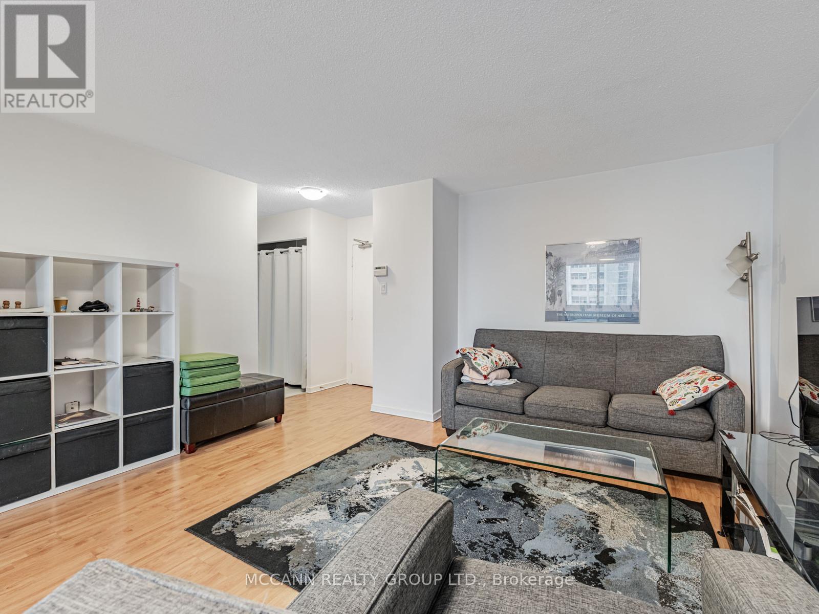 1102 - 25 Maitland Street, Toronto, Ontario  M4Y 2W1 - Photo 15 - C12801792