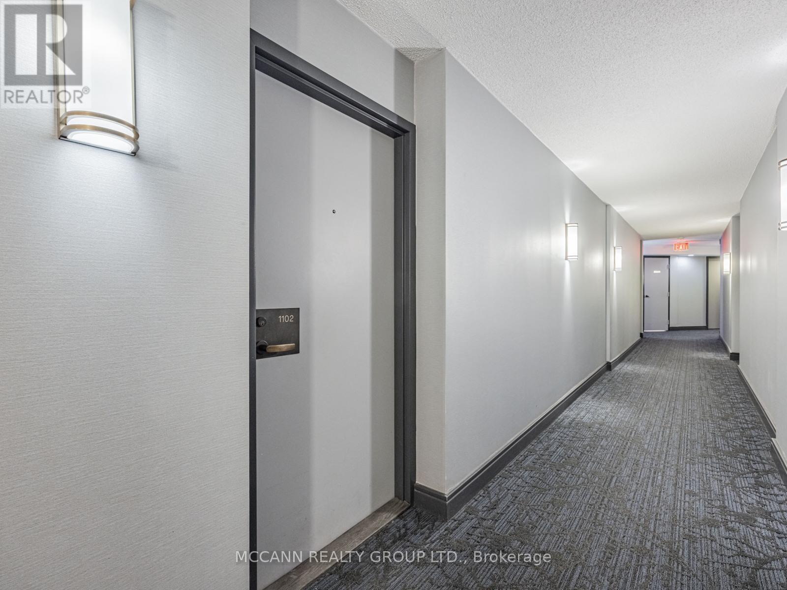 1102 - 25 Maitland Street, Toronto, Ontario  M4Y 2W1 - Photo 18 - C12801792