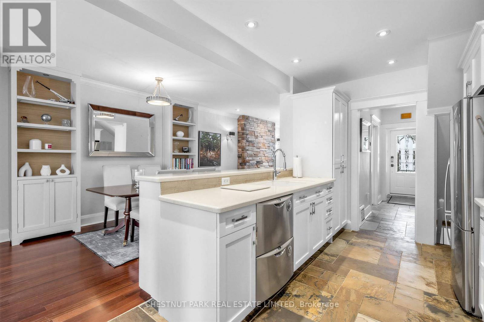 351 Hillsdale Avenue E, Toronto, Ontario  M4S 1T9 - Photo 5 - C12801834