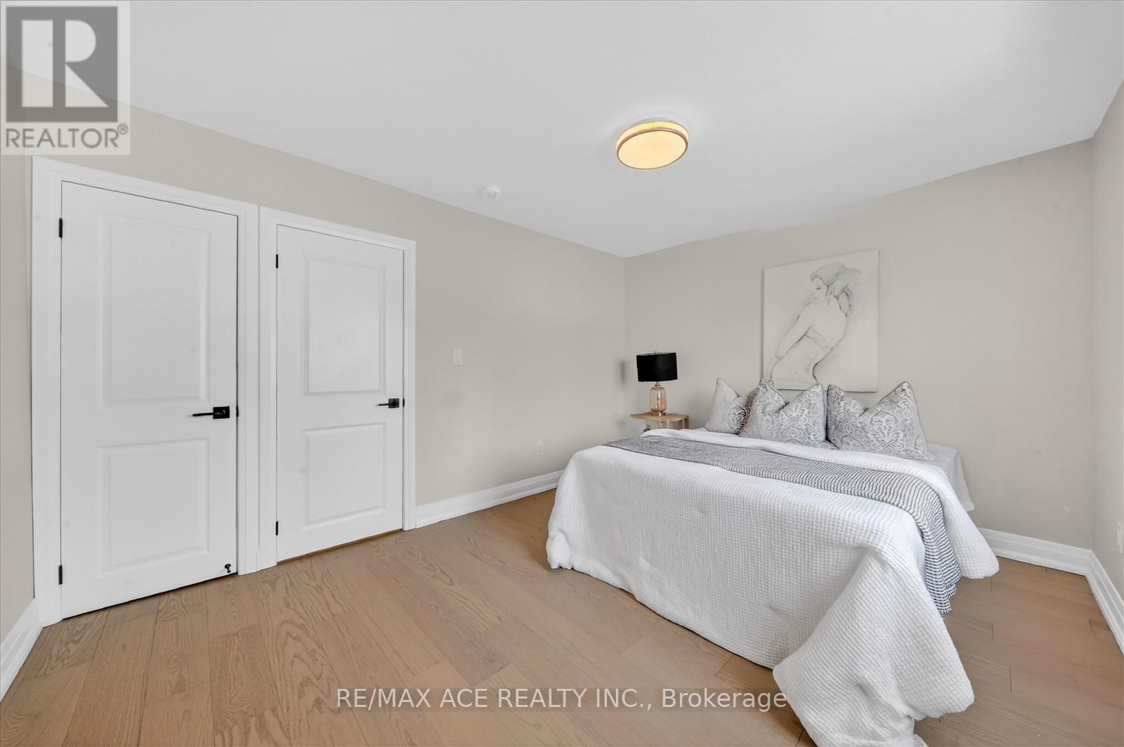 37 Secord Avenue, Toronto, Ontario  M4C 2C4 - Photo 17 - E12801550