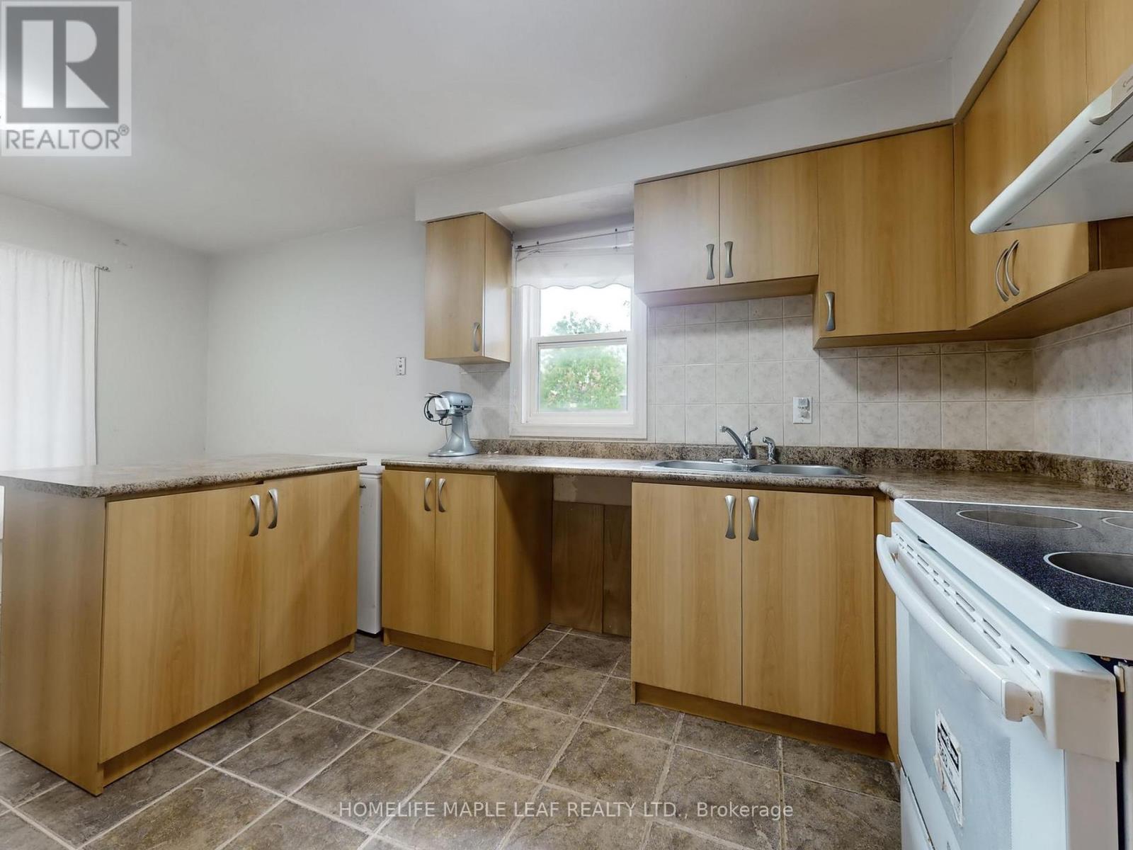 39 Lamay Crescent, Toronto, Ontario  M1X 1J2 - Photo 13 - E12801646