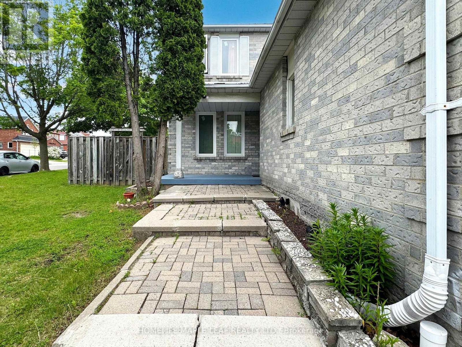 39 Lamay Crescent, Toronto, Ontario  M1X 1J2 - Photo 2 - E12801646