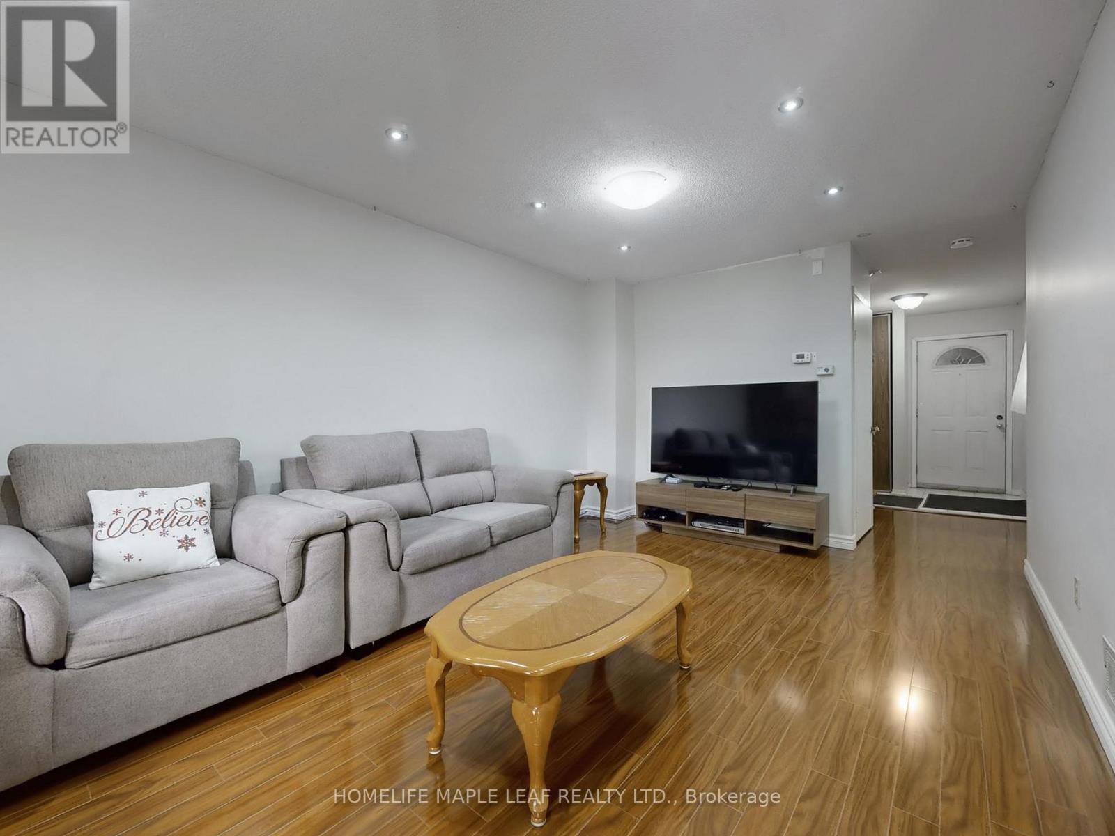 39 Lamay Crescent, Toronto, Ontario  M1X 1J2 - Photo 4 - E12801646